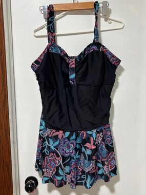Krista Floral Swim Dress One Piece Swimsuit Skirted 20WD Plus Size
